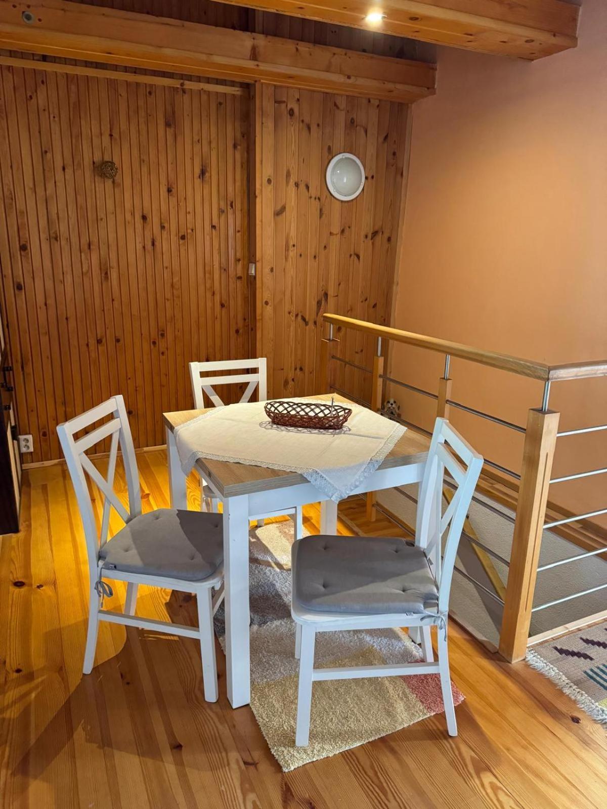פופראד Apartman Ala מראה חיצוני תמונה
